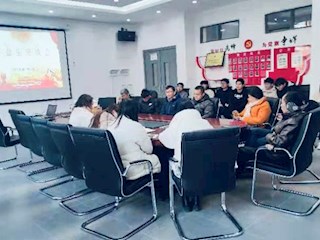 材料与机械工程学院党总支主题党日活动——建档立卡学生1对1就业帮扶